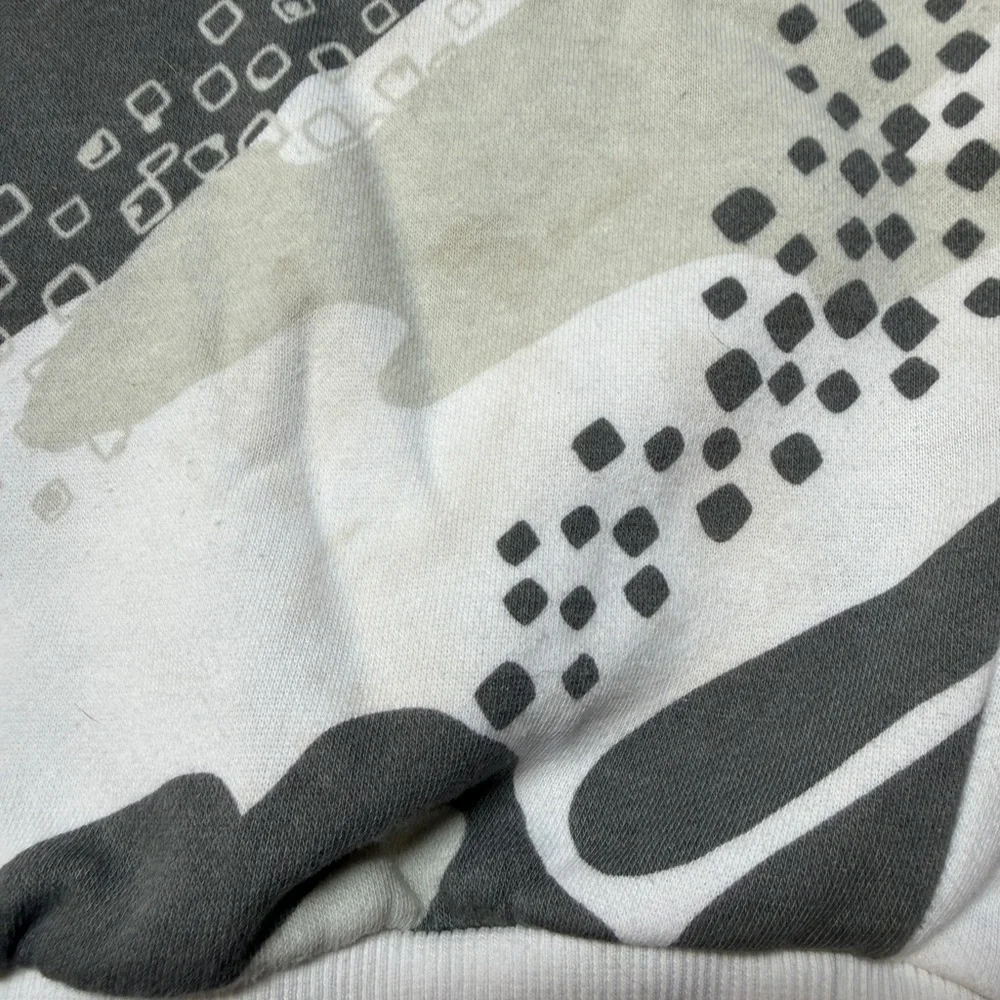 Nike Grey White Camo Kid’s Medium Crewneck Sweatshirt